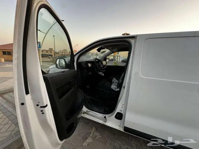 بيجو اكسبيرت موديل 2025 أصفار 3