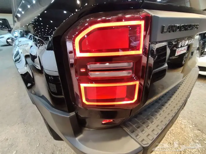 برادو TX موديل 2025 بنزين ستاندرد حبه فقط لون اسود 21