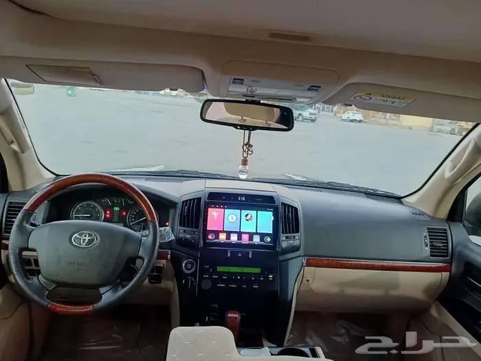 تويوتا لاندكروزر 2013 15