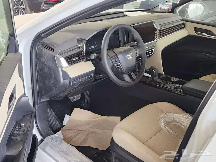 تويوتا كامري LE بنزين 2025 6