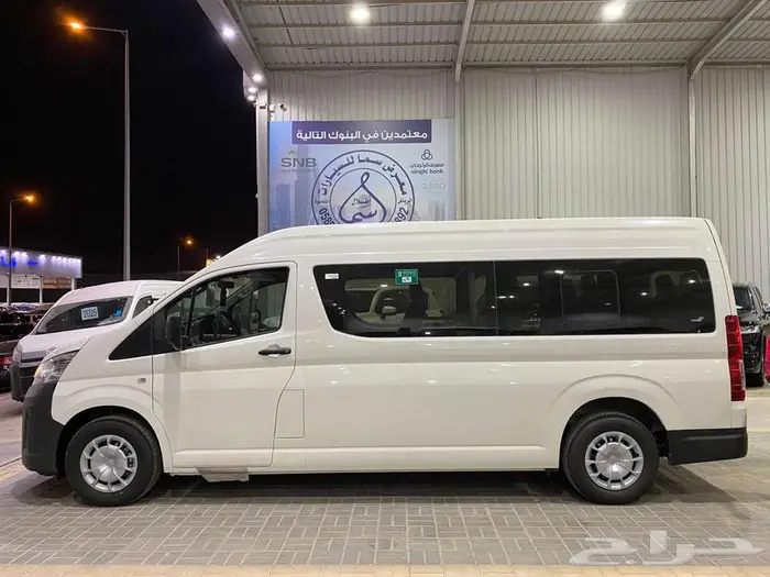 تويوتا باص هايس ركاب سقف عالي 2026 ديزل ابيض جير عادي سعودي 12