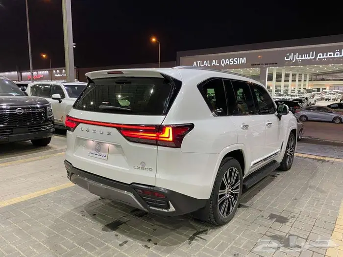 لكزس ال اكس 600 BB 2023 ابيض ماشيه 21000كم 8