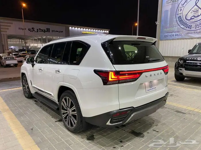 لكزس ال اكس 600 BB 2023 ابيض ماشيه 21000كم 15