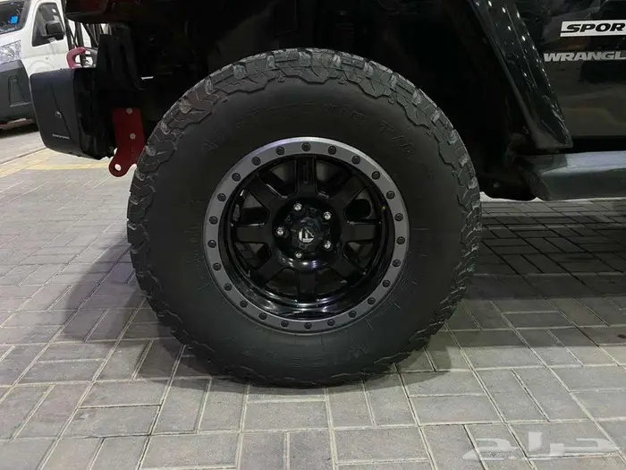 جيب رنجلر سبورت 2015 اسود ماشيه 154000كم 10