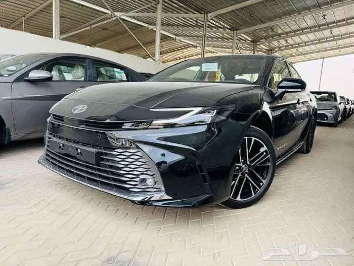 كامرى GLE موديل 2025 خليجى الساير بالنقد والتقسيط 1