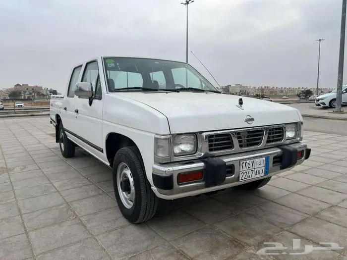 نيسان ددسن مخزن 1997 1
