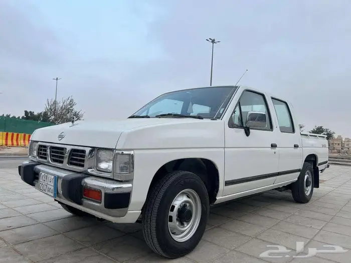 نيسان ددسن مخزن 1997 0