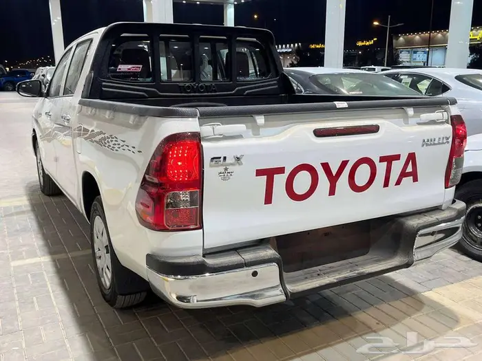 هايلوكس غمارتين GLX طيس جير اتوماتيك بنزين 2026 سعودي 3