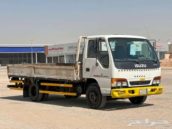 ايسوزو دينا 1998 - 4 طن 1