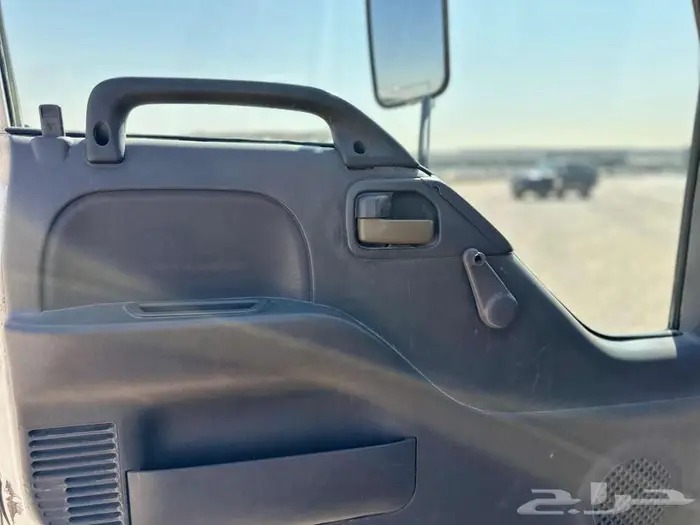 ايسوزو دينا 1998 - 4 طن 10