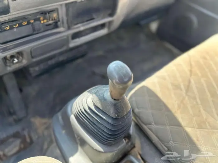 ايسوزو دينا 1998 - 4 طن 12