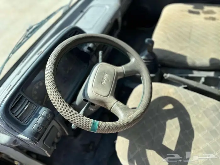 ايسوزو دينا 1998 - 4 طن 8