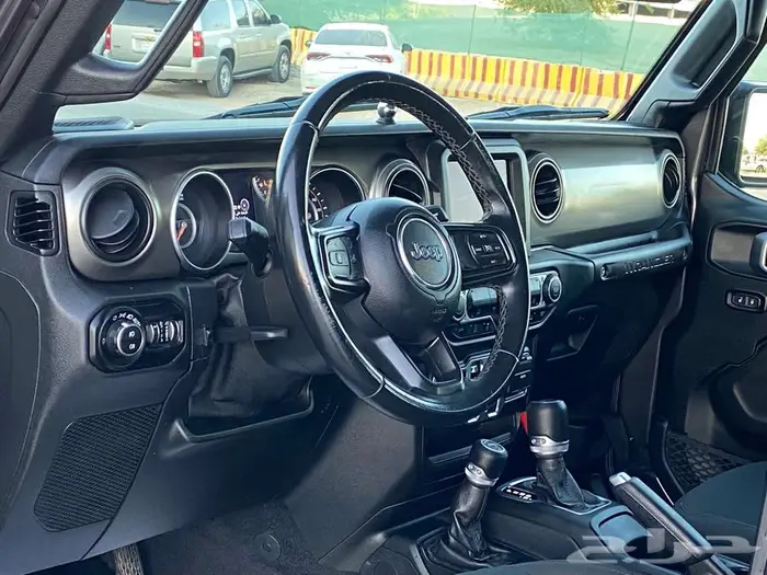 جيب رانجلر 2021 12