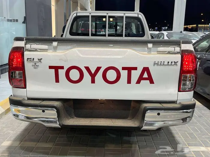 هايلوكس غمارة جير عادى بنزين بدون دبل 2026 سعودي 1