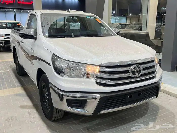 هايلوكس غمارة جير عادى بنزين بدون دبل 2026 سعودي 3