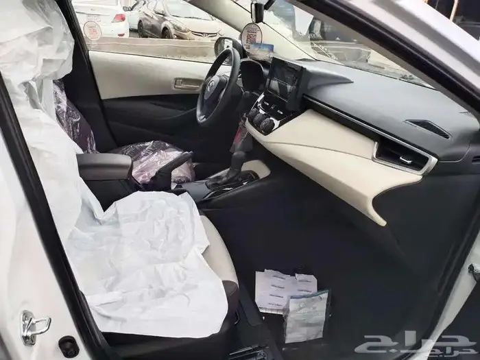 تويوتا كورولا موديل 2026 ستاندر المحرك 2000 9