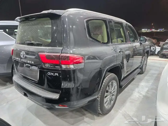 تويوتا جي اكس ار 5 تنفس طبيعي موديل 2025 اللون اسود خليجي 4