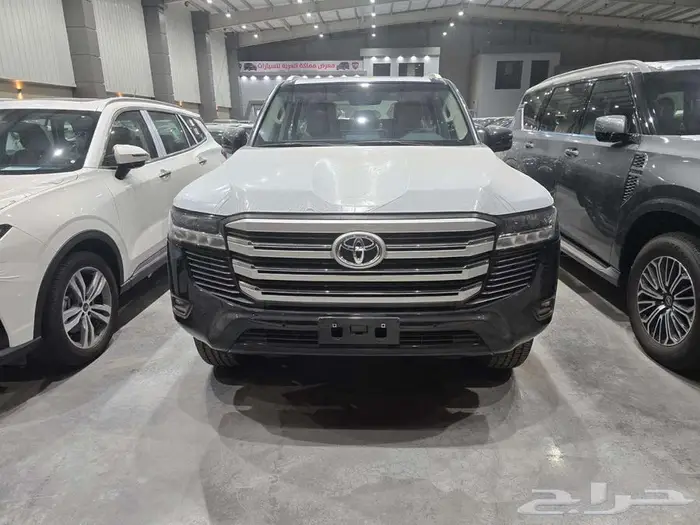 تويوتا جي اكس ار 5 تنفس طبيعي موديل 2025 اللون اسود خليجي 0
