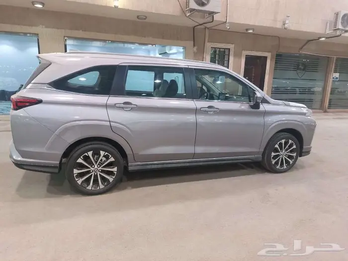 تويوتا فيلوز 2025 1