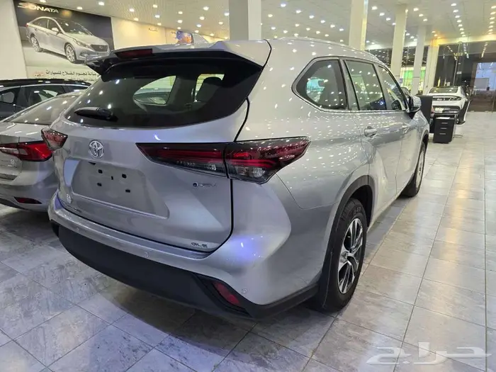 تويوتا هايلاندر GLE 2025 3