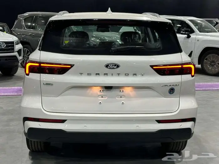 فورد تيريتوري تيتانيوم 2026 2