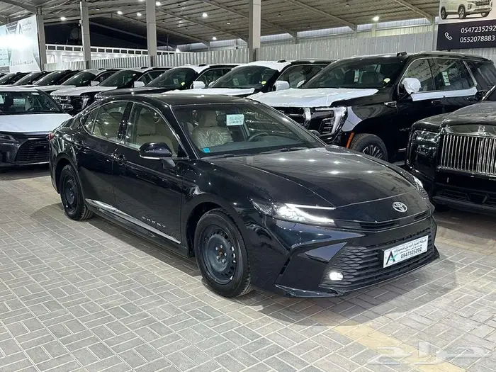 كامري E استاندر خليجي 2025 صادر لوحات 1