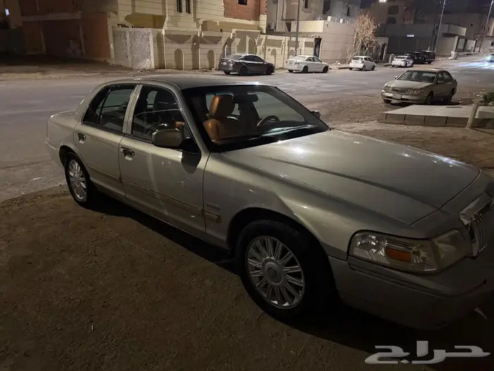 فورد ماركيز 2011 1