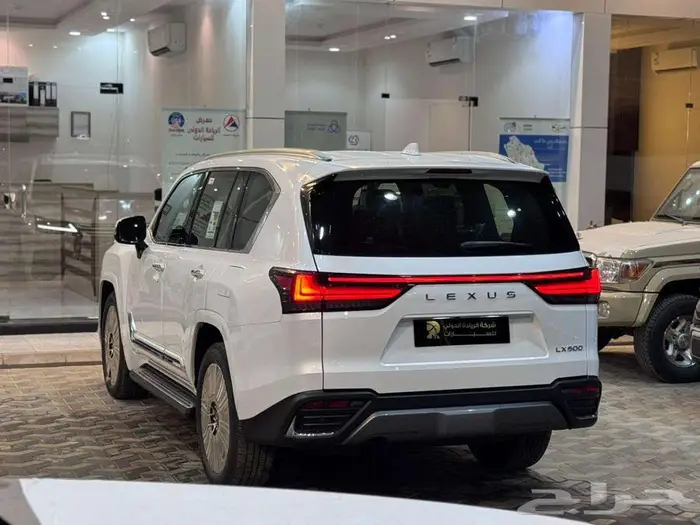 لكزس LX بي بي 2025 سعودي كاش واقساط 5