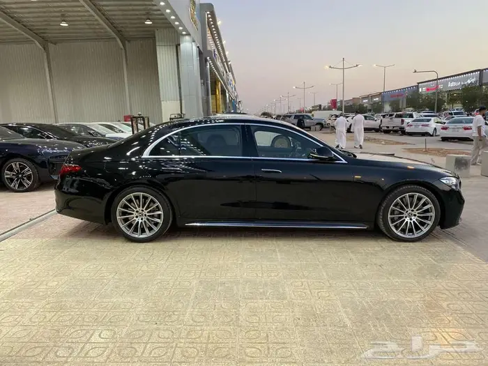 مرسيدس S450 موديل 2023 4