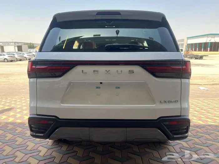 لكزس LX600 2025 BB بريمي - سعودي كاش واقساط 12