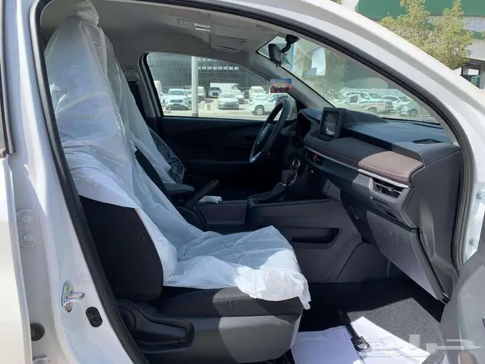 تويوتا يارس 2026 سعودي ستاندر 14