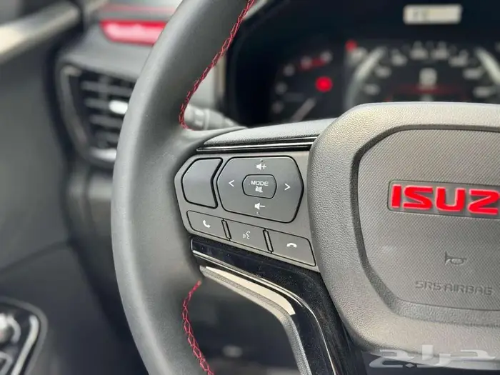 ايسوزو D-Max GT غمارتين دبل 2026 21