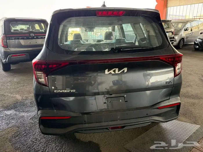 كيا كارينز جي ال 1.5 2025 7 مقاعد كاش او اقساط 9