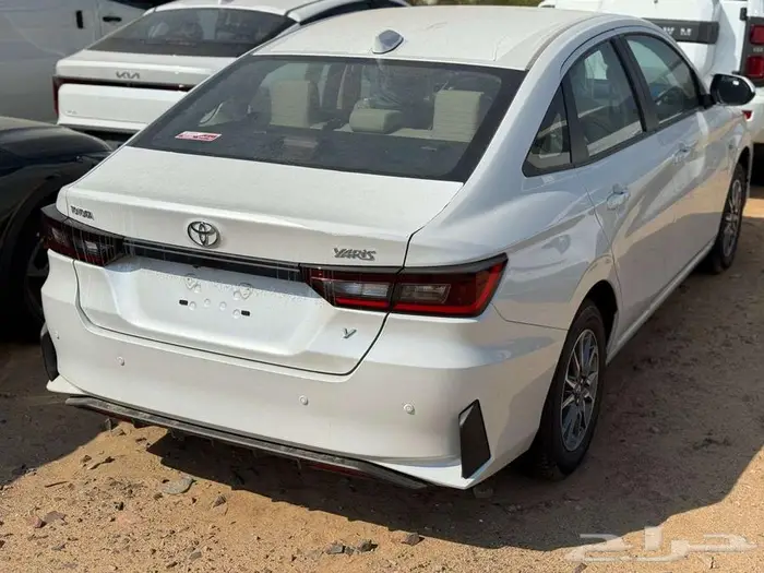 تويوتا يارس واي ستاندر 1.3 2026 كاش او اقساط 1
