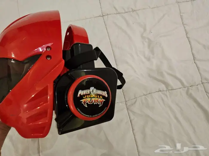 أقنعة شخصيات كرتونيه وملابس 3