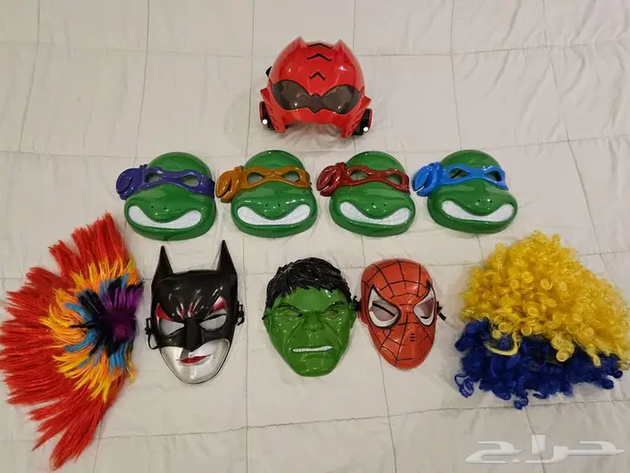 أقنعة شخصيات كرتونيه وملابس 0