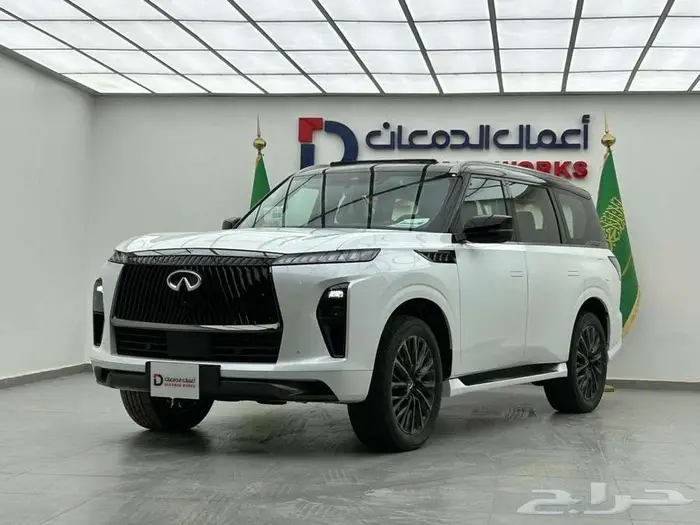انفينتي QX80 اوتو جراف 2025 قياده تجمع بين القوه و الفخامه 1