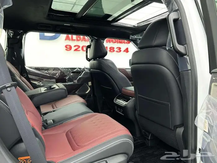 انفينتي QX80 اوتو جراف 2025 قياده تجمع بين القوه و الفخامه 20