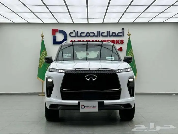 انفينتي QX80 اوتو جراف 2025 قياده تجمع بين القوه و الفخامه 0