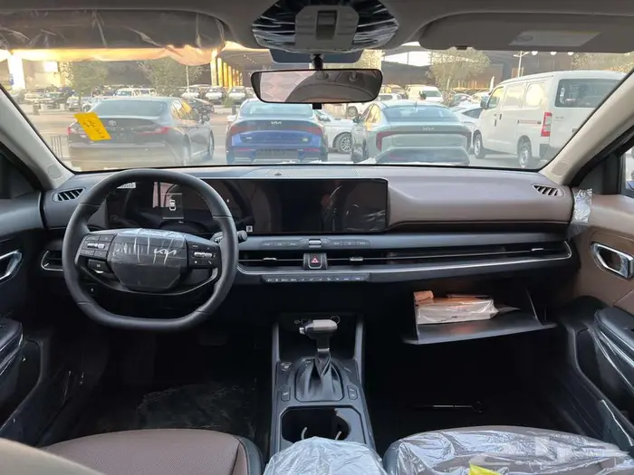 كيا k4 2026 متوفر بعدة فئات كاش و بنك ب سعر مميز 6