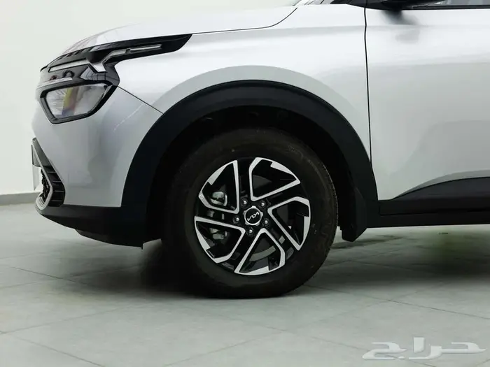 كيا كارينز GL اقل سعر علي التمويل مع الدمعان 2025 4