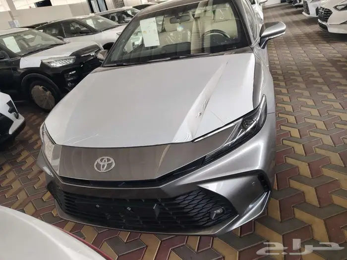 كامري E استاندر هايبرد 2025 0