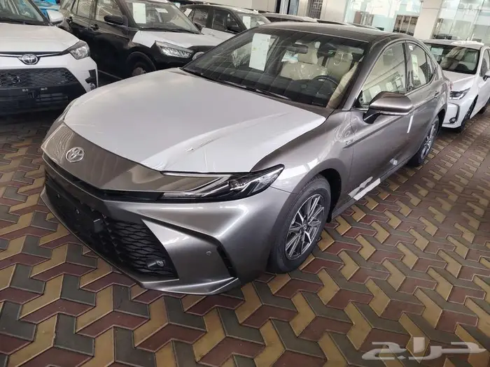 كامري E استاندر هايبرد 2025 5