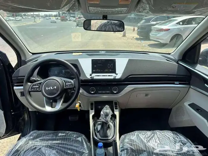 كيا كارينز GL شاشة كاميرا موديل 2025 عرض خاص 6