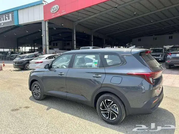 كيا كارينز GL شاشة كاميرا موديل 2025 عرض خاص 13