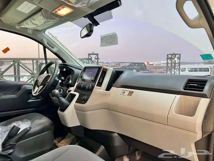 تويوتا هايس 13 راكب ديزل قير عادي 2026 7