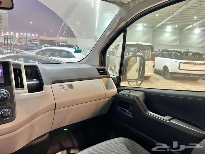 تويوتا هايس 13 راكب ديزل قير عادي 2026 9