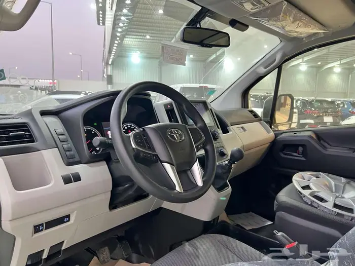 تويوتا هايس 13 راكب ديزل قير عادي 2026 10