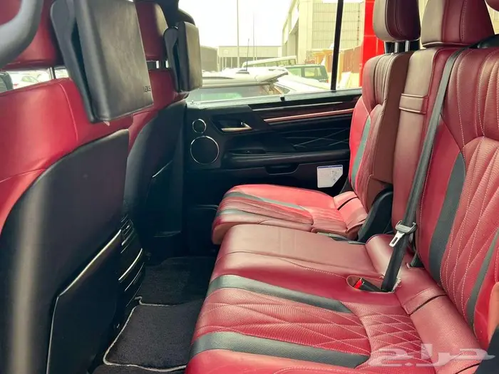 لكزس LX570 موديل 2019 بلاك ادشن بدي وكاله 3