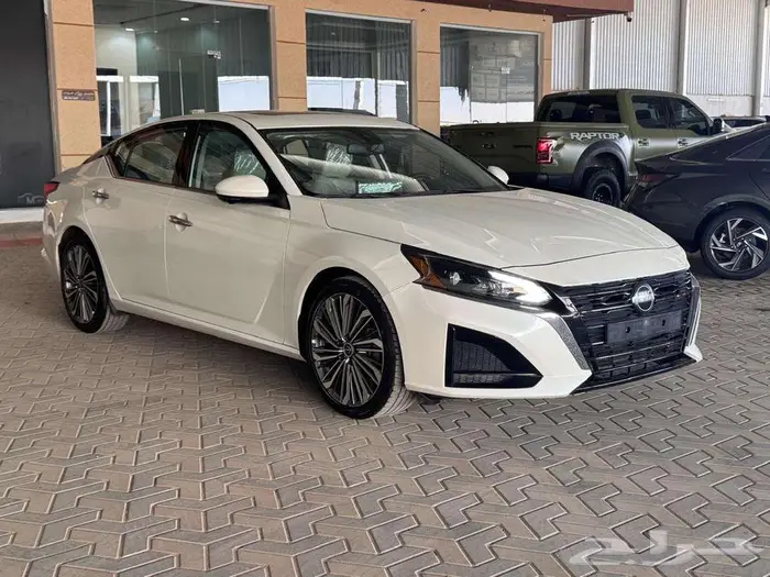 نيسان التيما فل كامل SL 2023 1